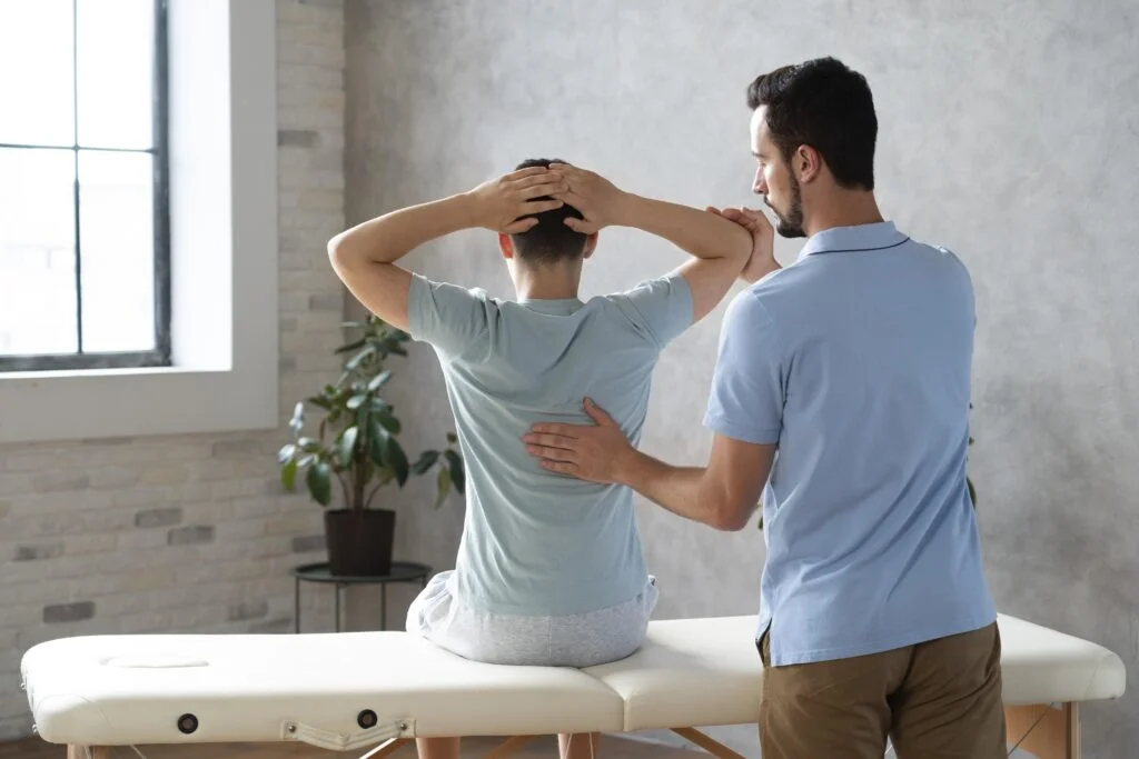 Osteopathy, Chiropractor Mississauga and Etobicoke Session - Body Kinetix Wellness
